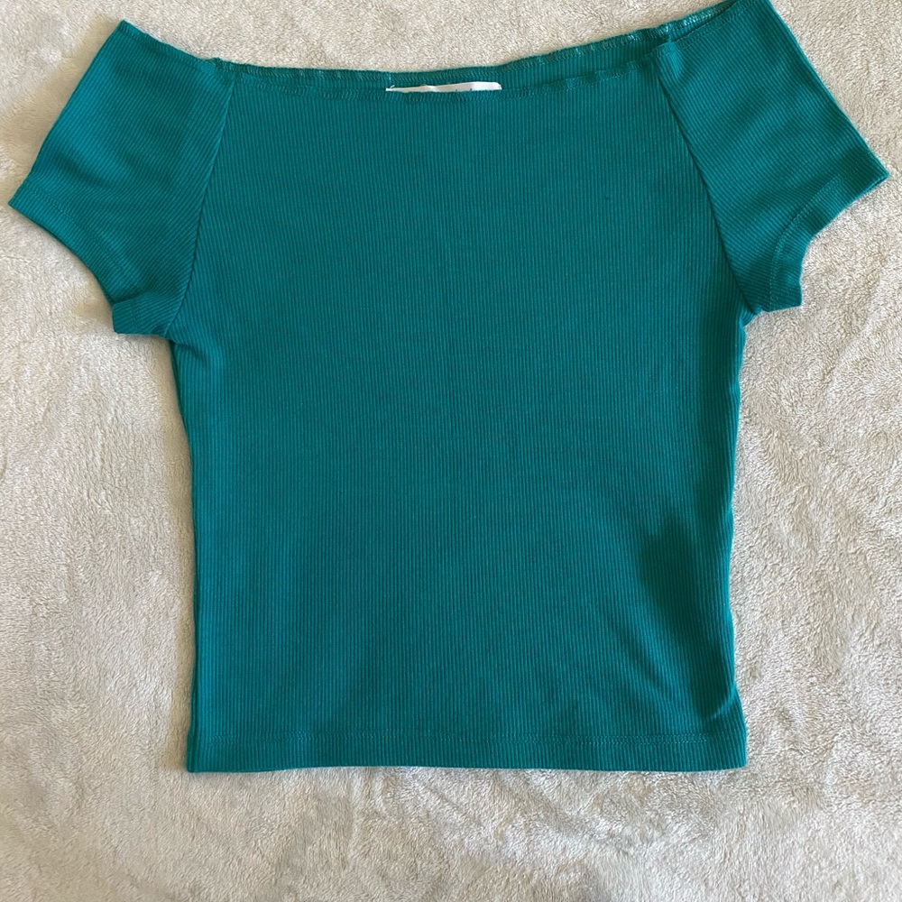 Cute off shoulder top